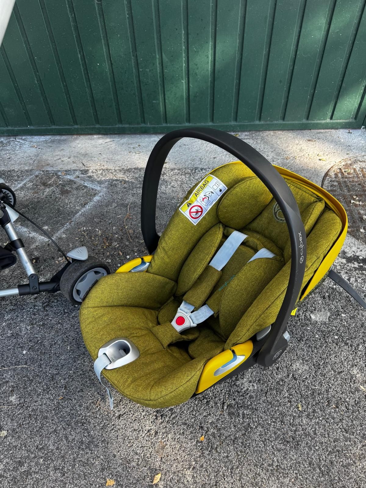 !! Ovo Cybex CloudZ i-Size Yellow Mustard Plus: Modelo premium!!!