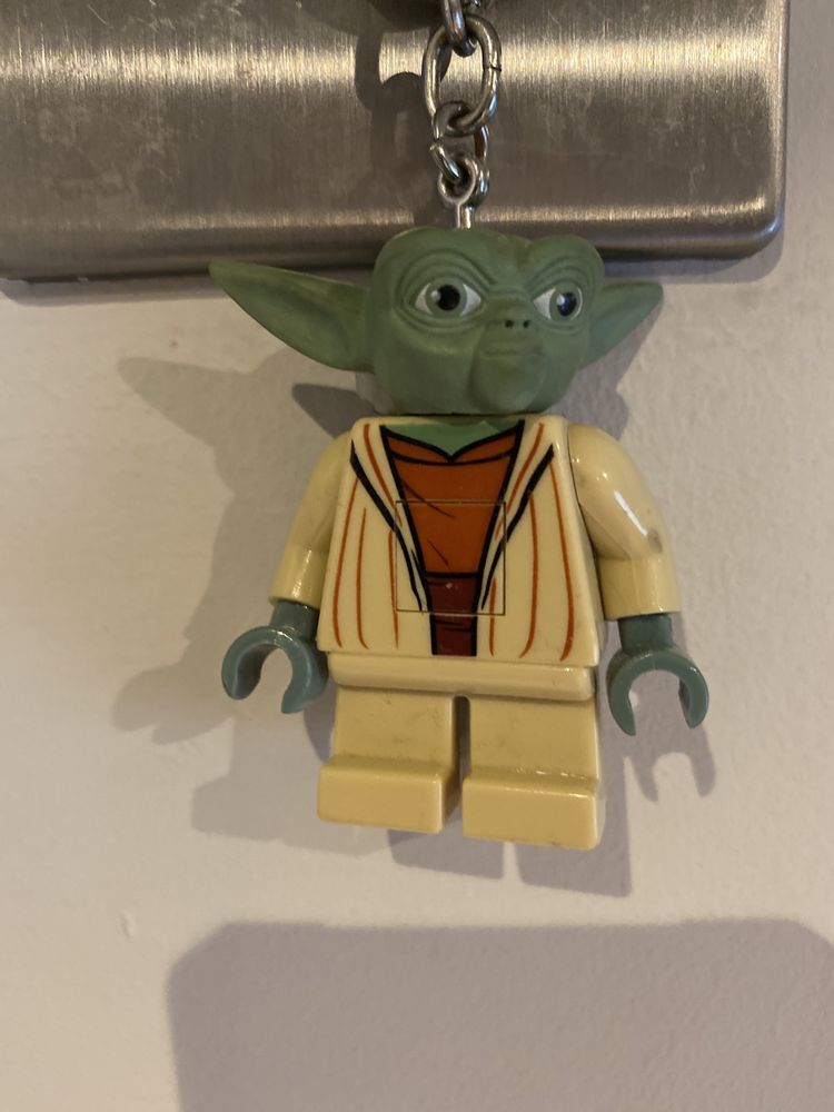 Lego figurka brelok Yoda latarka