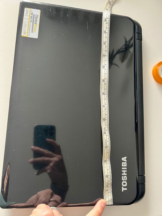 Computador Portátil Toshiba para peças (sem disco)