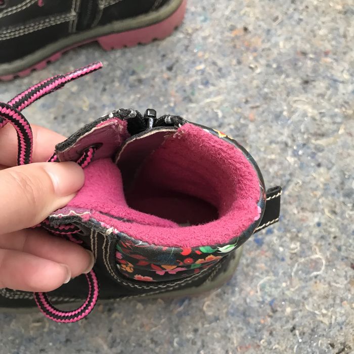 Чобітки осінь весна тімби черевики розмір 26