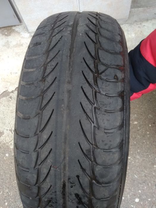 Автошини літні  на Фольксваген транспортер т-4