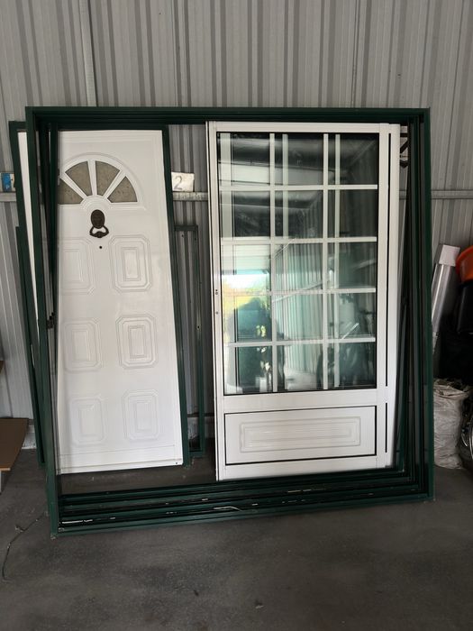 Portas de Sacada Alumínio Branco e Vidro Duplo (194x200cm) - Completas