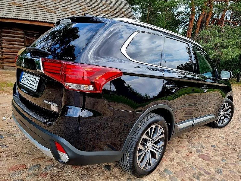 Mitsubishi Outlander Salon PL I wł 7 osobowy automat 4x4