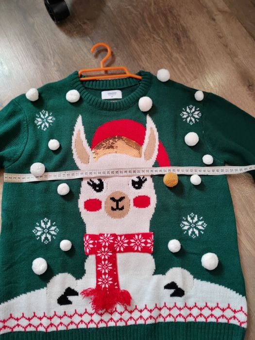 Sweterek w alpaki
