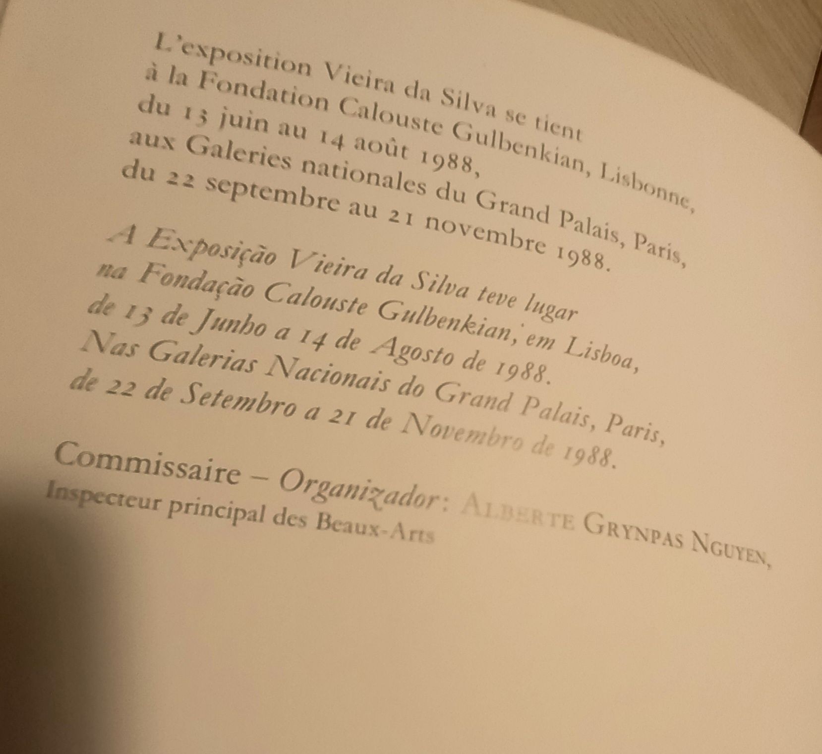 Livro catálogo sobre a pintora Vieira da Silva