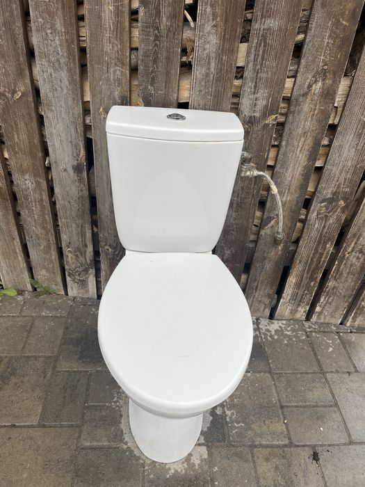 унітаз, у робочому стані, все працює