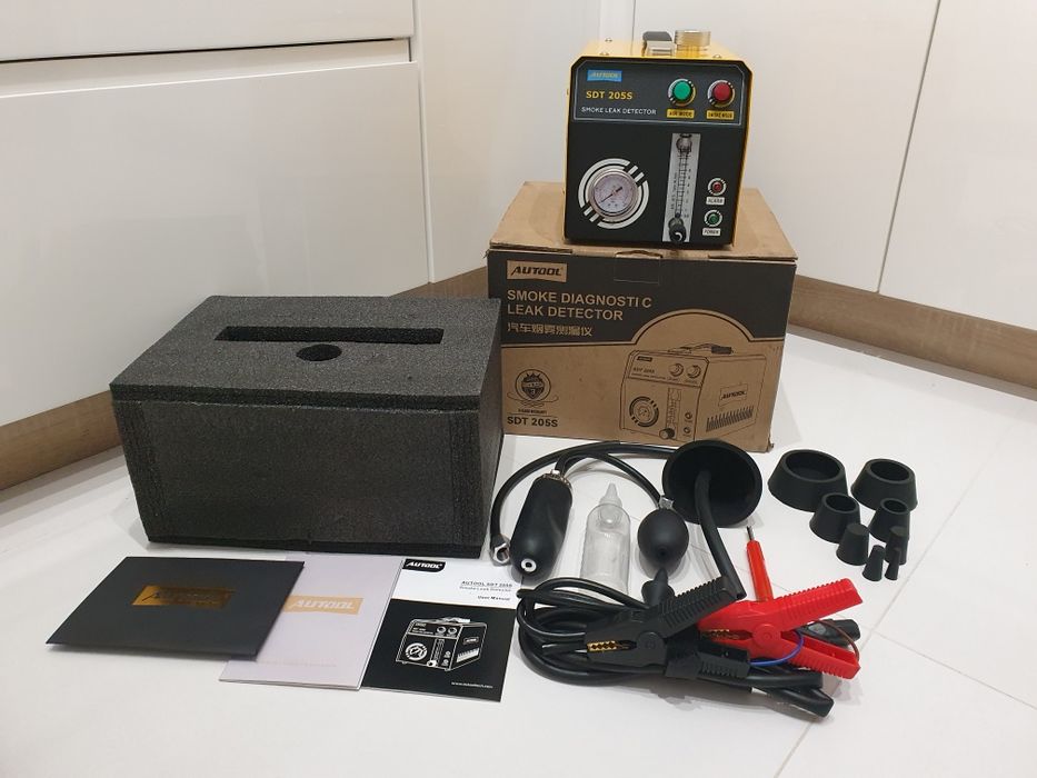 Nowy generator dymu - tester szczelności silnika / rur AUTOOL SDT205S