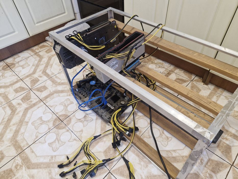 Майнинг-риг Radeon RX6900xt