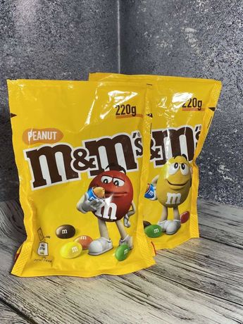 Драже M&Ms арахіс в шоколаді