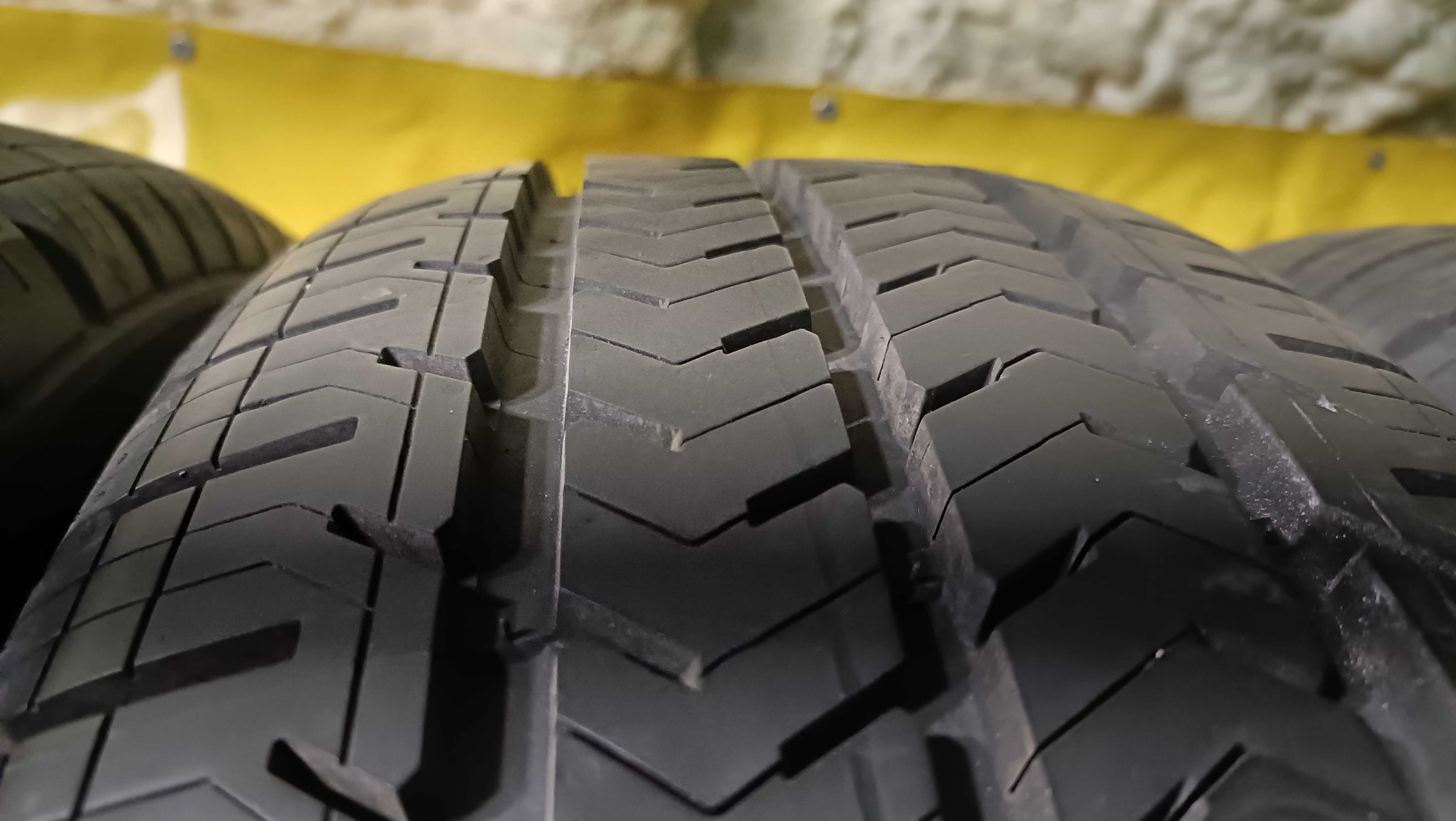 Opony 215/60R17C Michelin Agilis