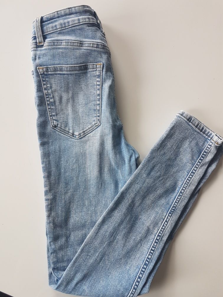 Jeansy Spodnie jeansowe 34 XS H&M HM dżinsy z kieszeniami