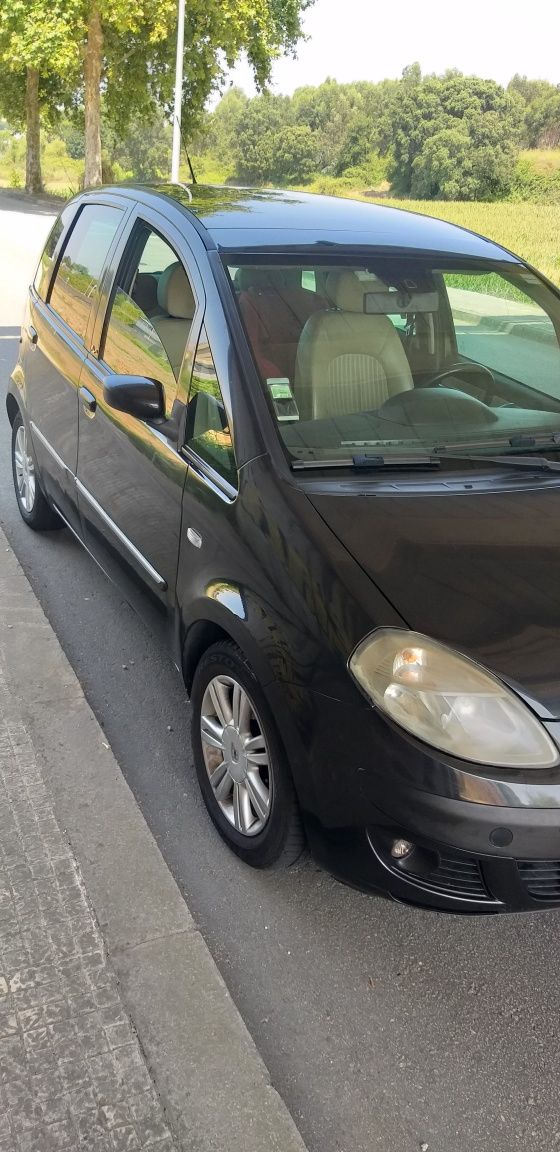 Lancia musa 1.3 diesel 2005