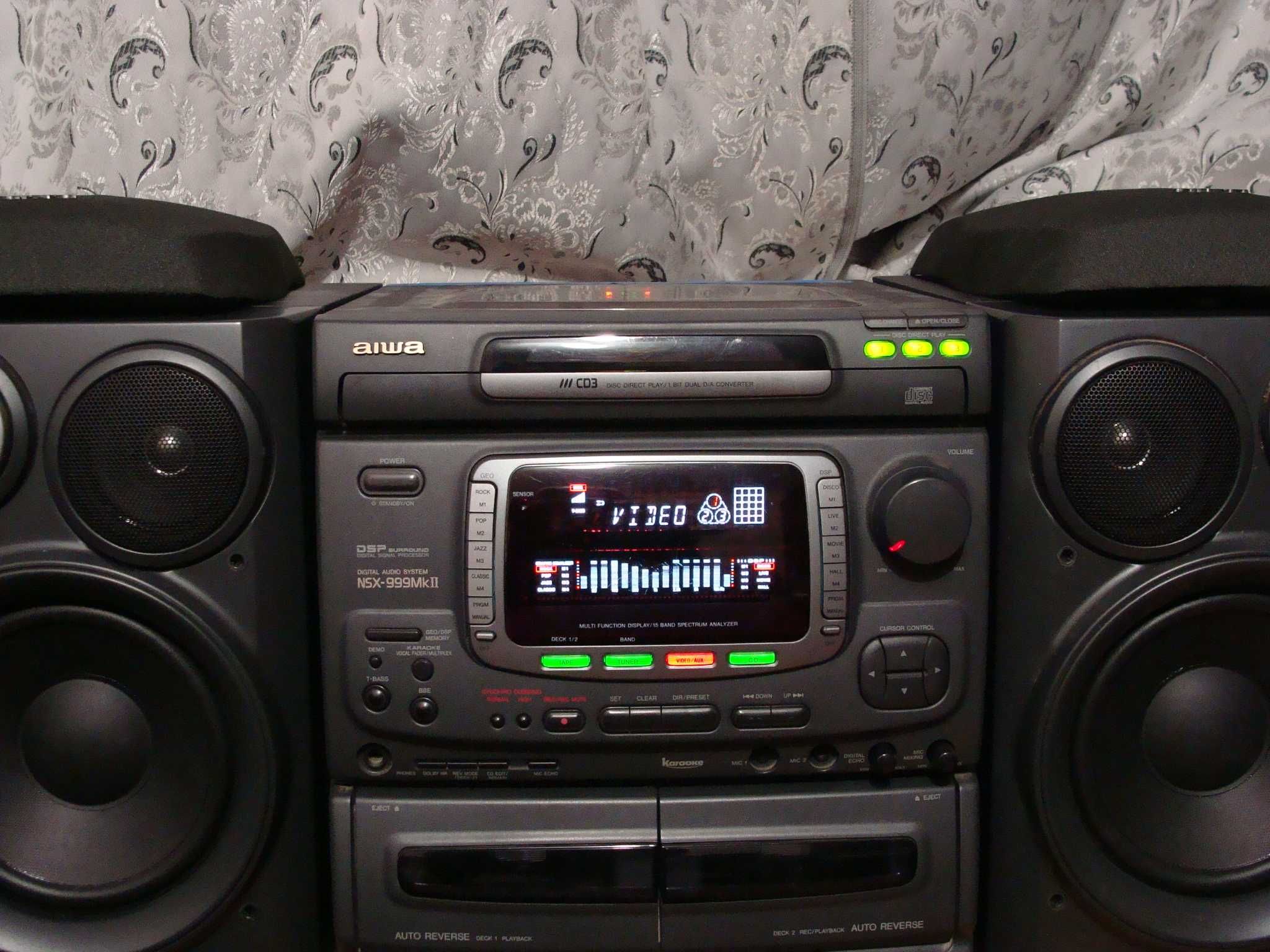 муз. центр Sony  W 555  Aiwa  999 mk 2