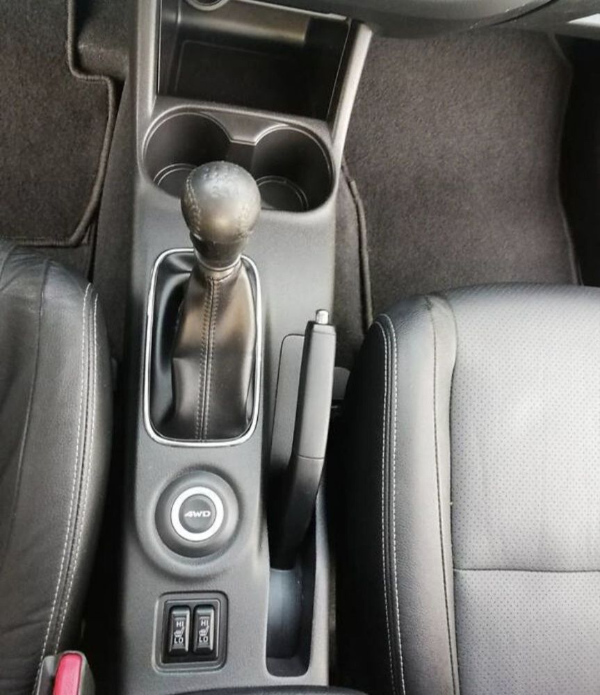 Mitsubishi Outlander 2014 рік