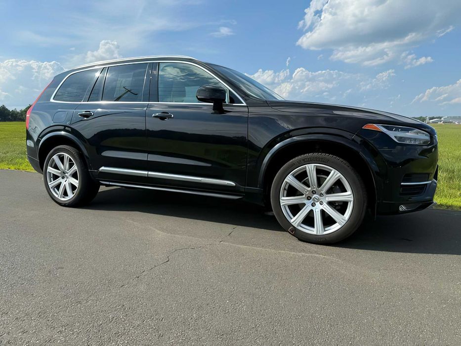 Volvo XC90      2016