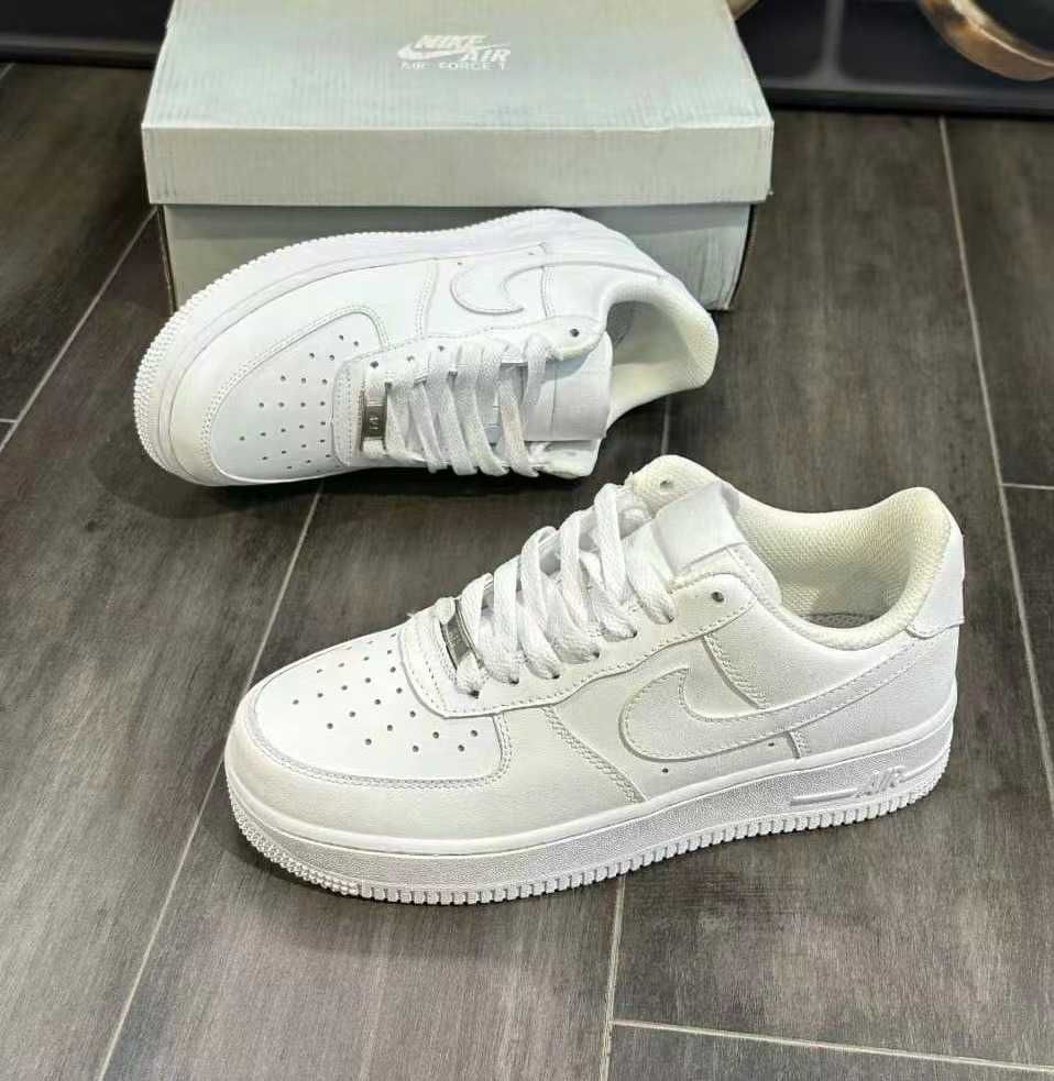 Nike Air Force 1 '07 White 43