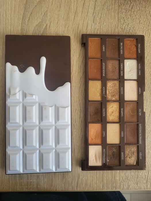 Zestaw 6 paletek Makeup Revolution