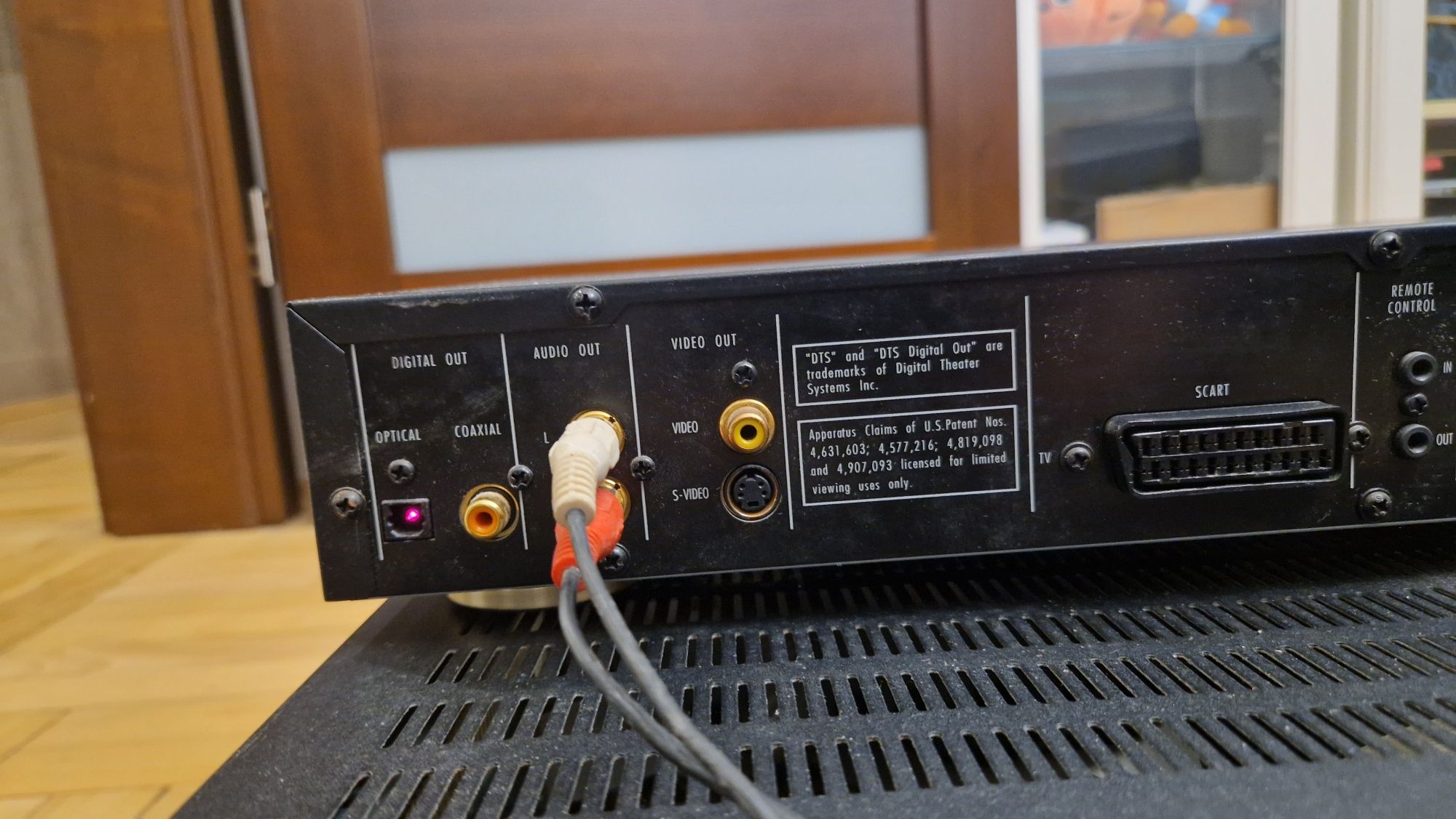 Harman Kardon AVR 1550 + DVD 21
