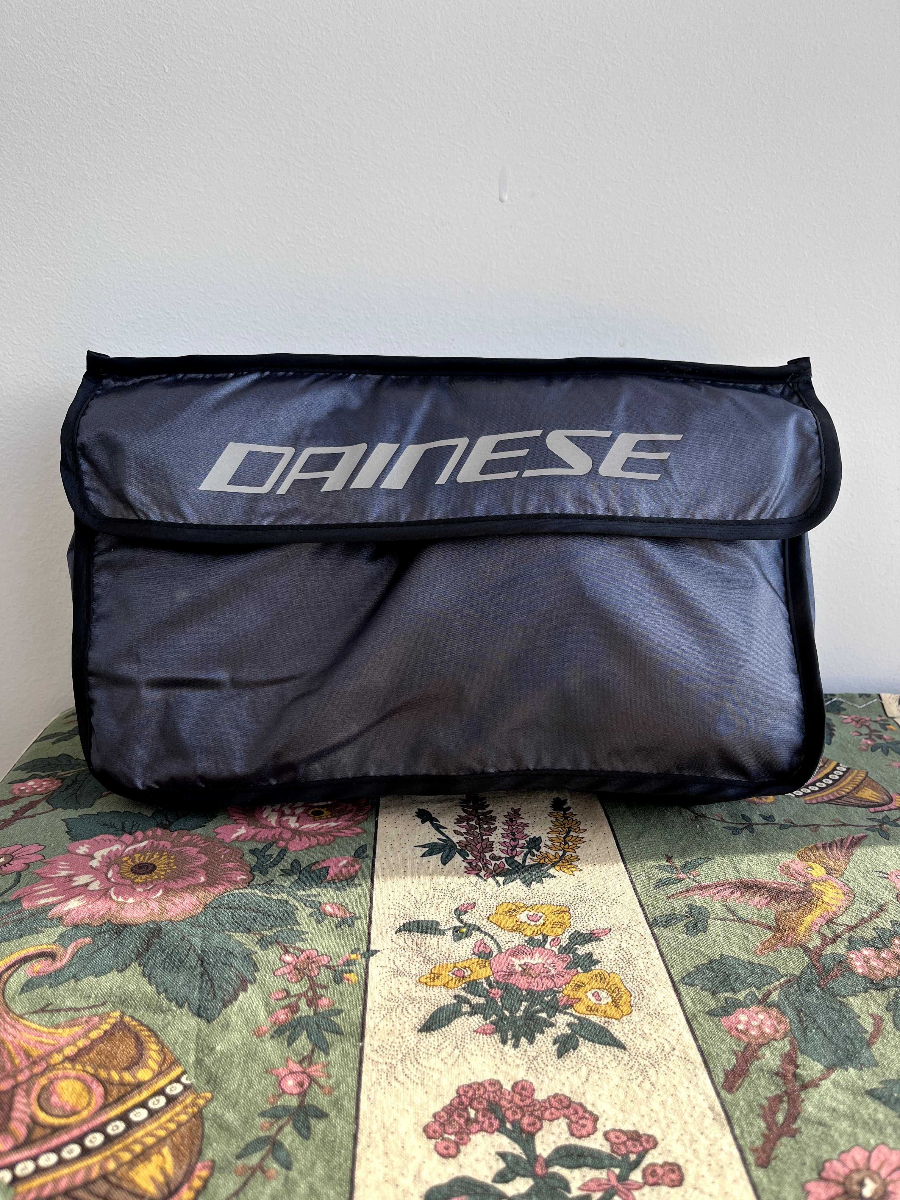 Capa de chuva de mota DAINESE tamanho L (NOVA)