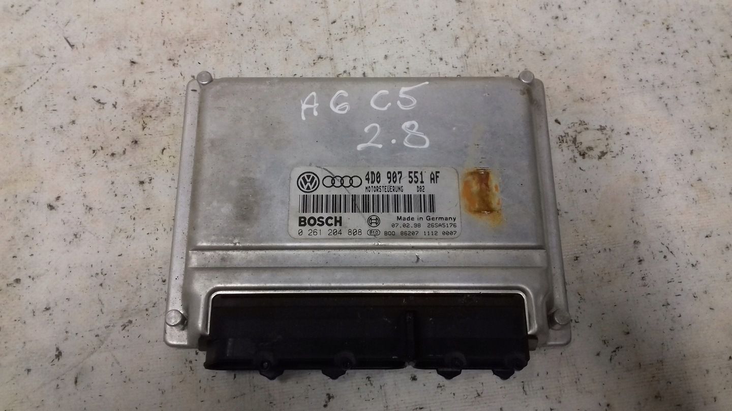 KOMPUTER STEROWNIK SILNIKA 4D0907551AF 0261204808 AUDI A6 C5 2.8 V6 97-