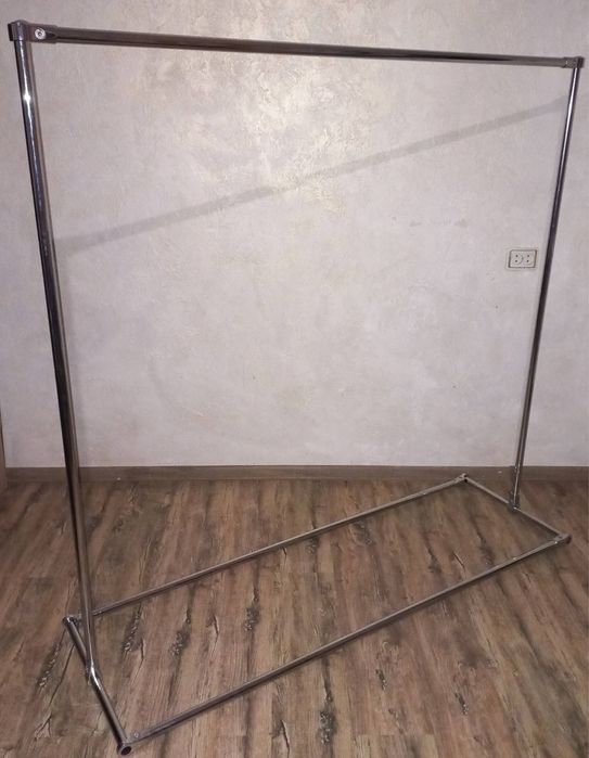Стійка для одягу дуже прочна, 156*162*50 см
