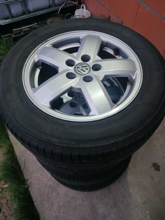 Sprzedam felgi aluminiowe 15 cali
