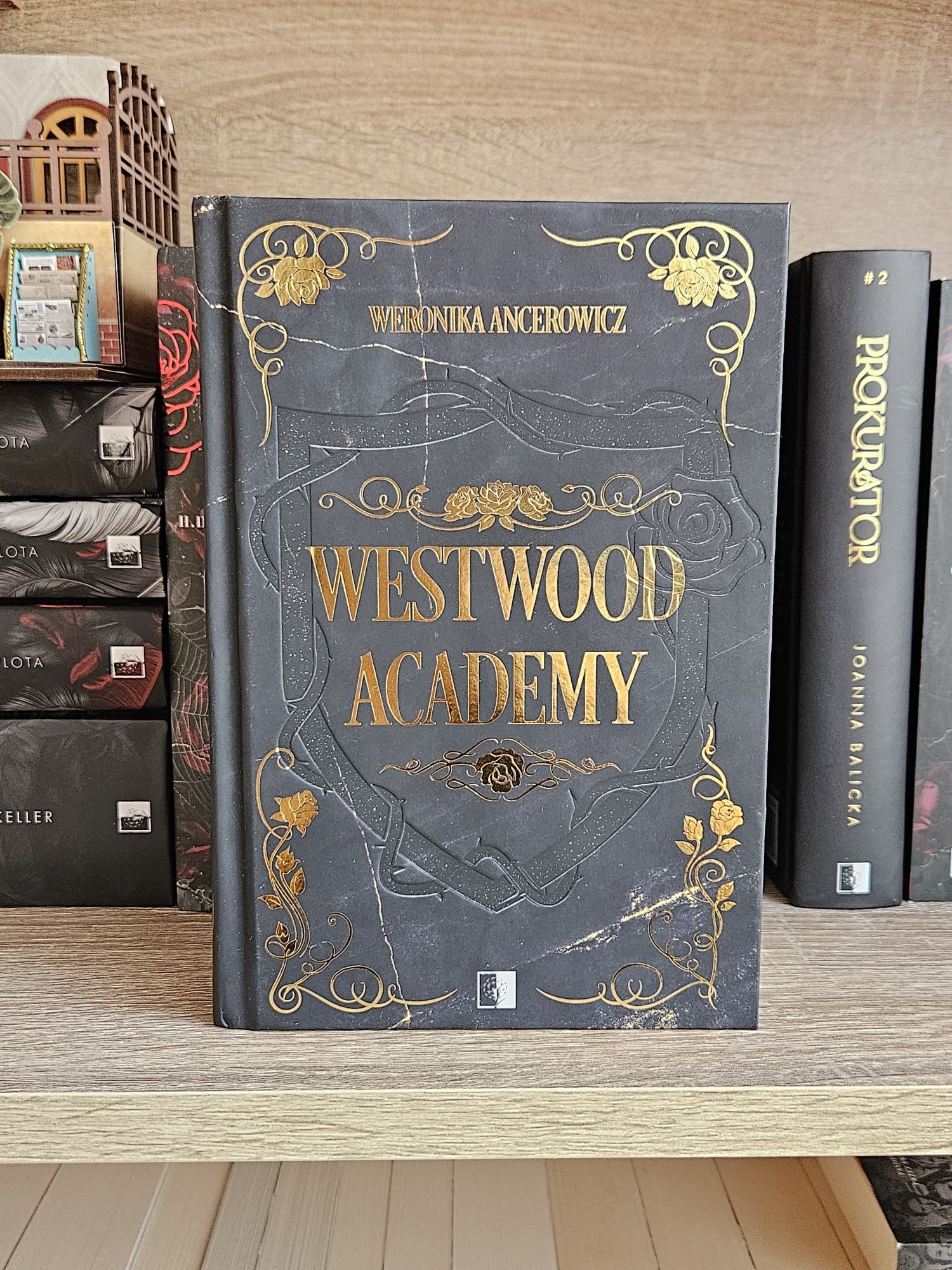 Westwood Academy wydanie specjalne / limitowane Z AUTOGRAFEM