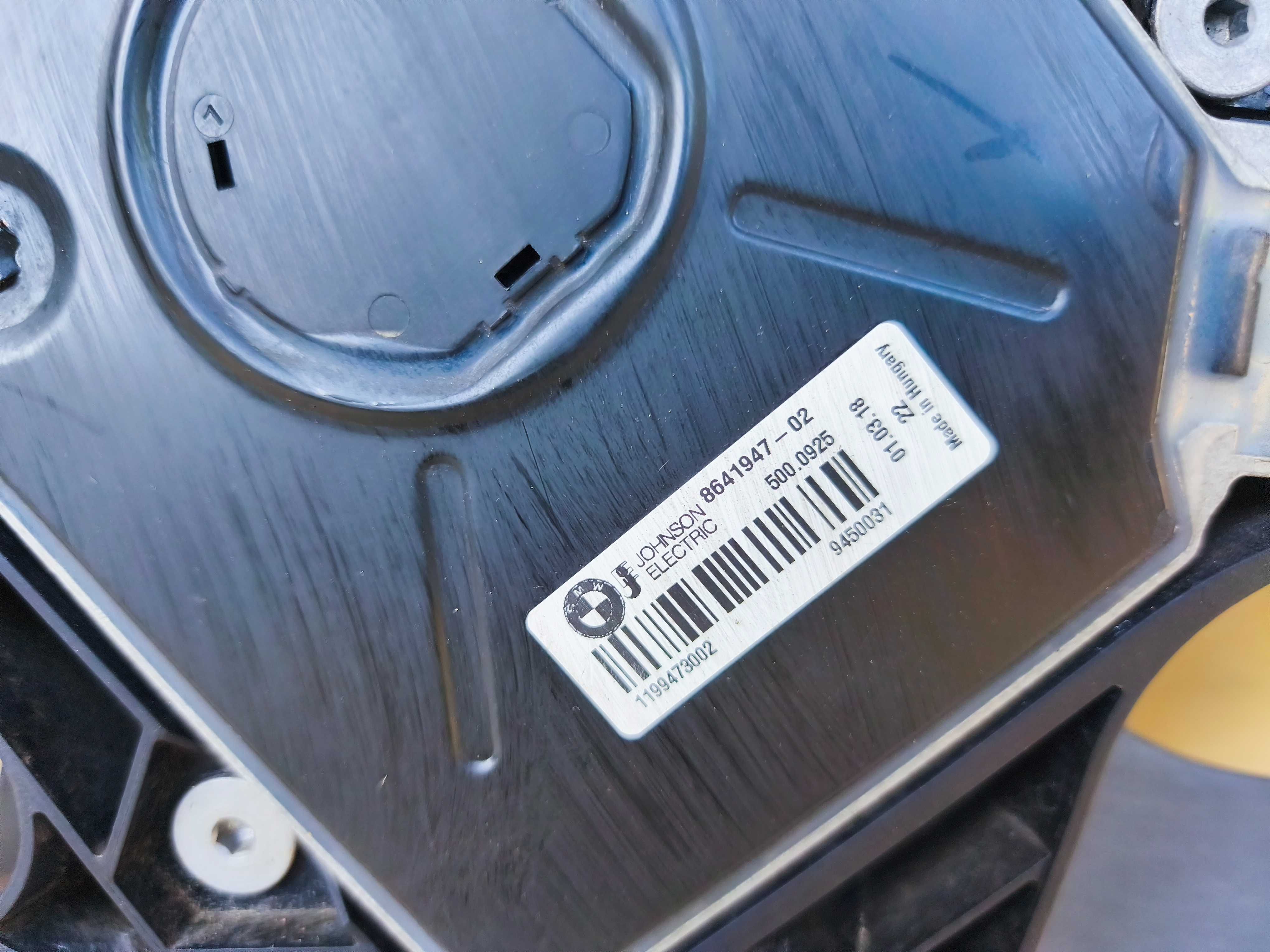 BMW 4 cabrio F31 F20 F32 F36 F20 wentylator chłodnicy wiatrak obudowa