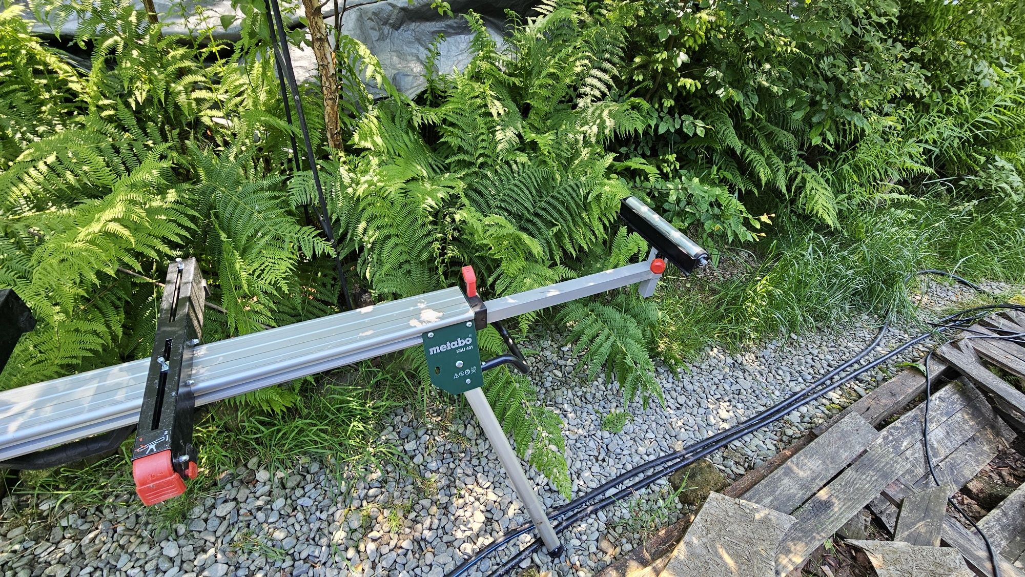 Podstawa Metabo KSU 401 do pił ukośnic