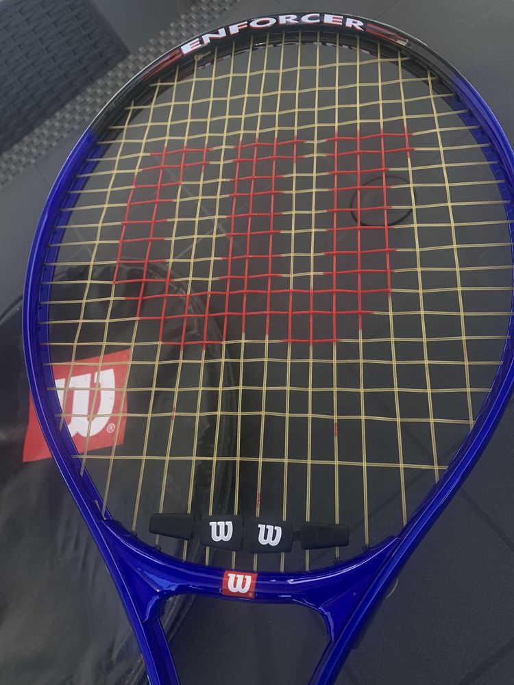 Raquete wilson bom estado