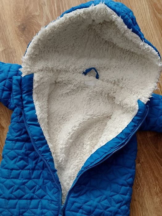 Niebieski zimowy kombinezon zimowy rozmiar 0-3 miesiące