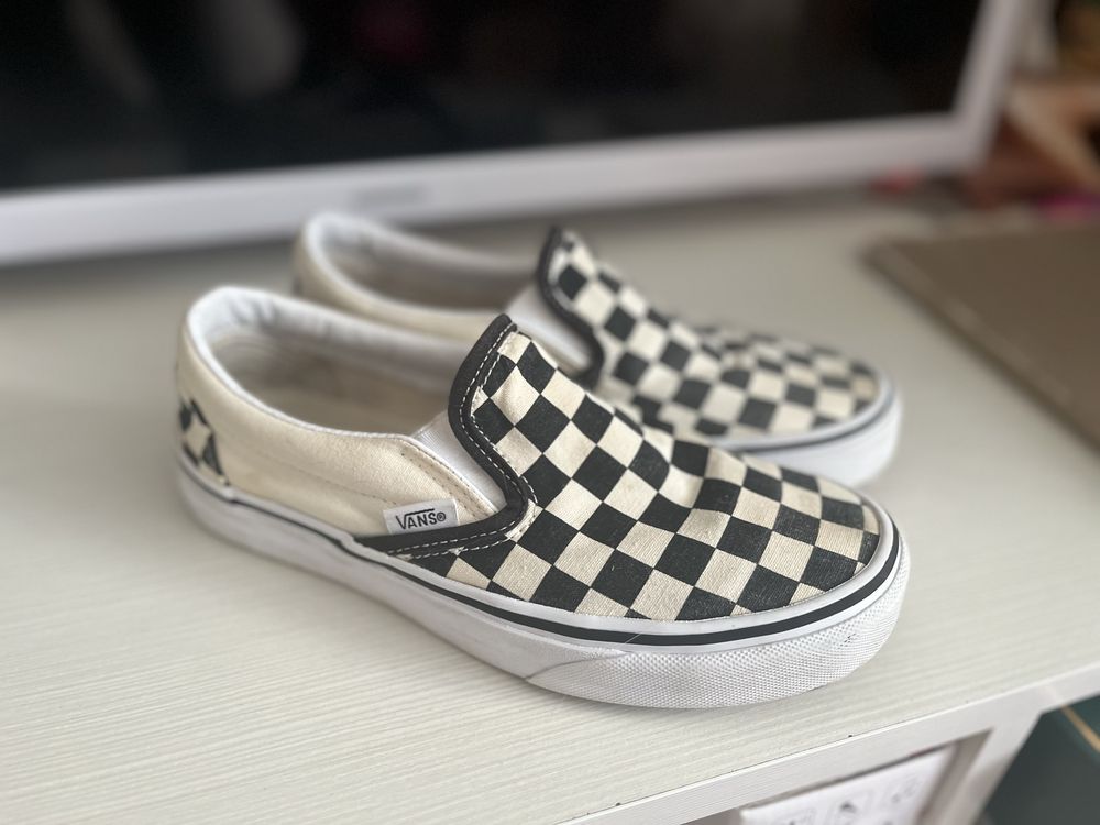 Кеди, кросівки Vans