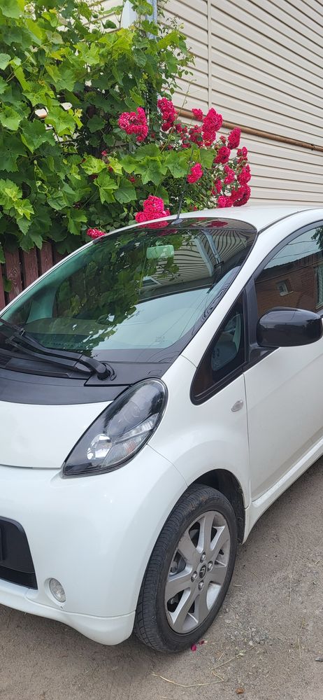 Citroen C-zero 2012