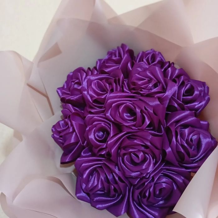 Букети з атласних стрічок