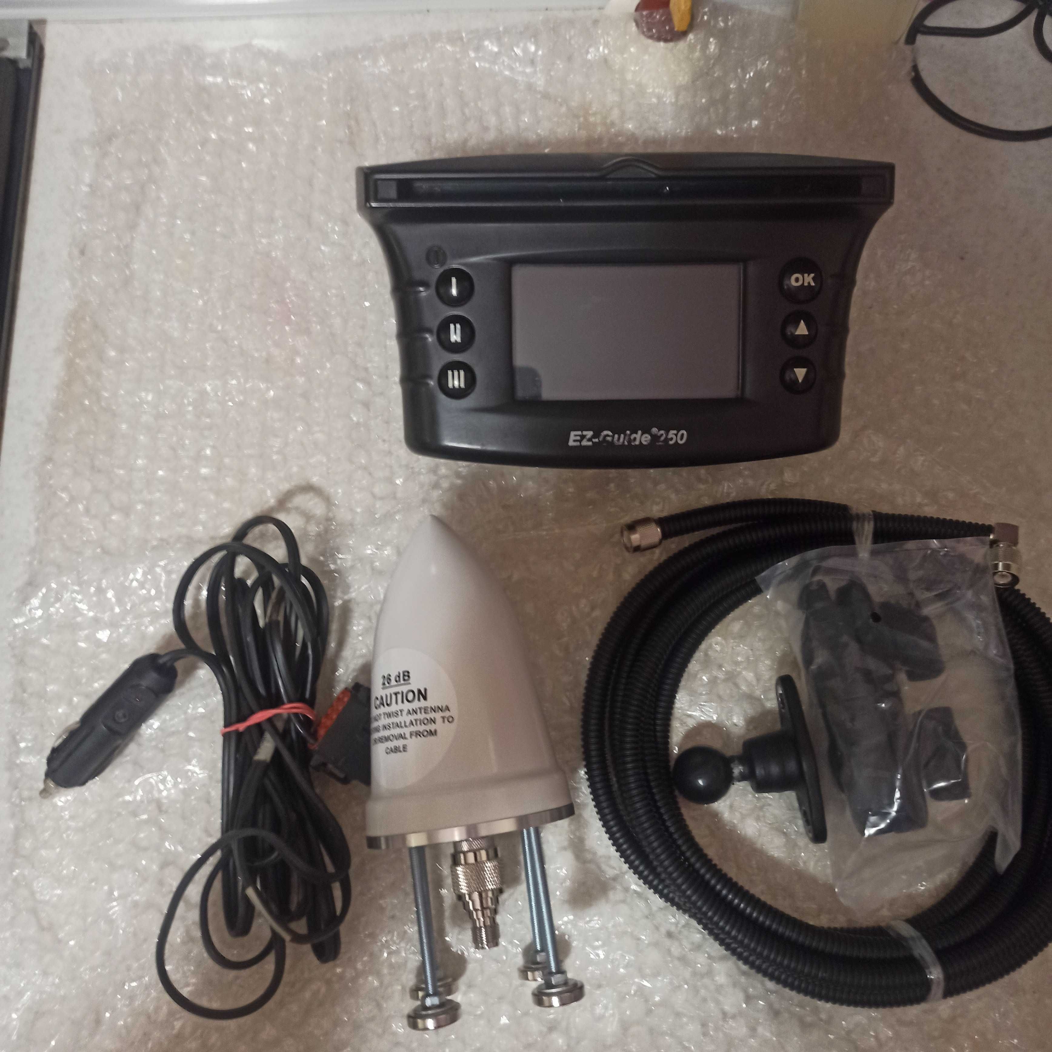 Курсовказівник Trimble Ez-Guide 250 Трімбл трактор,обприскувач,МТЗ