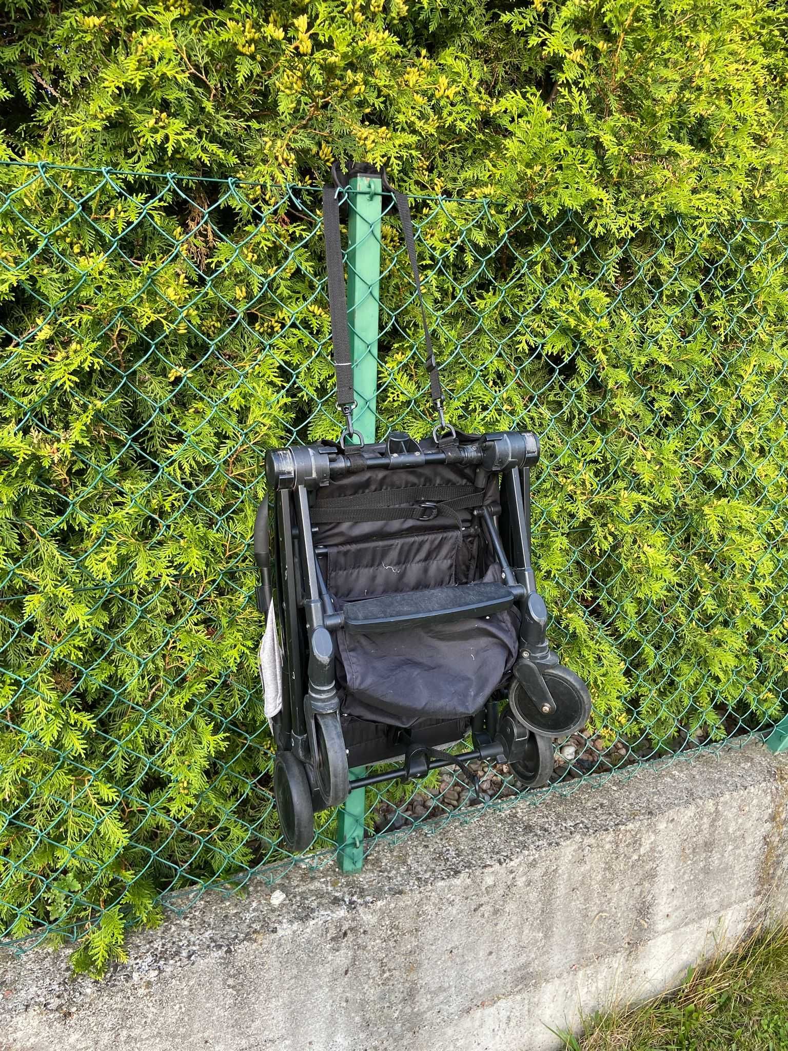 Kinderkraft Pilot, spacerówka kompaktowa, składana, do samolotu, lekka