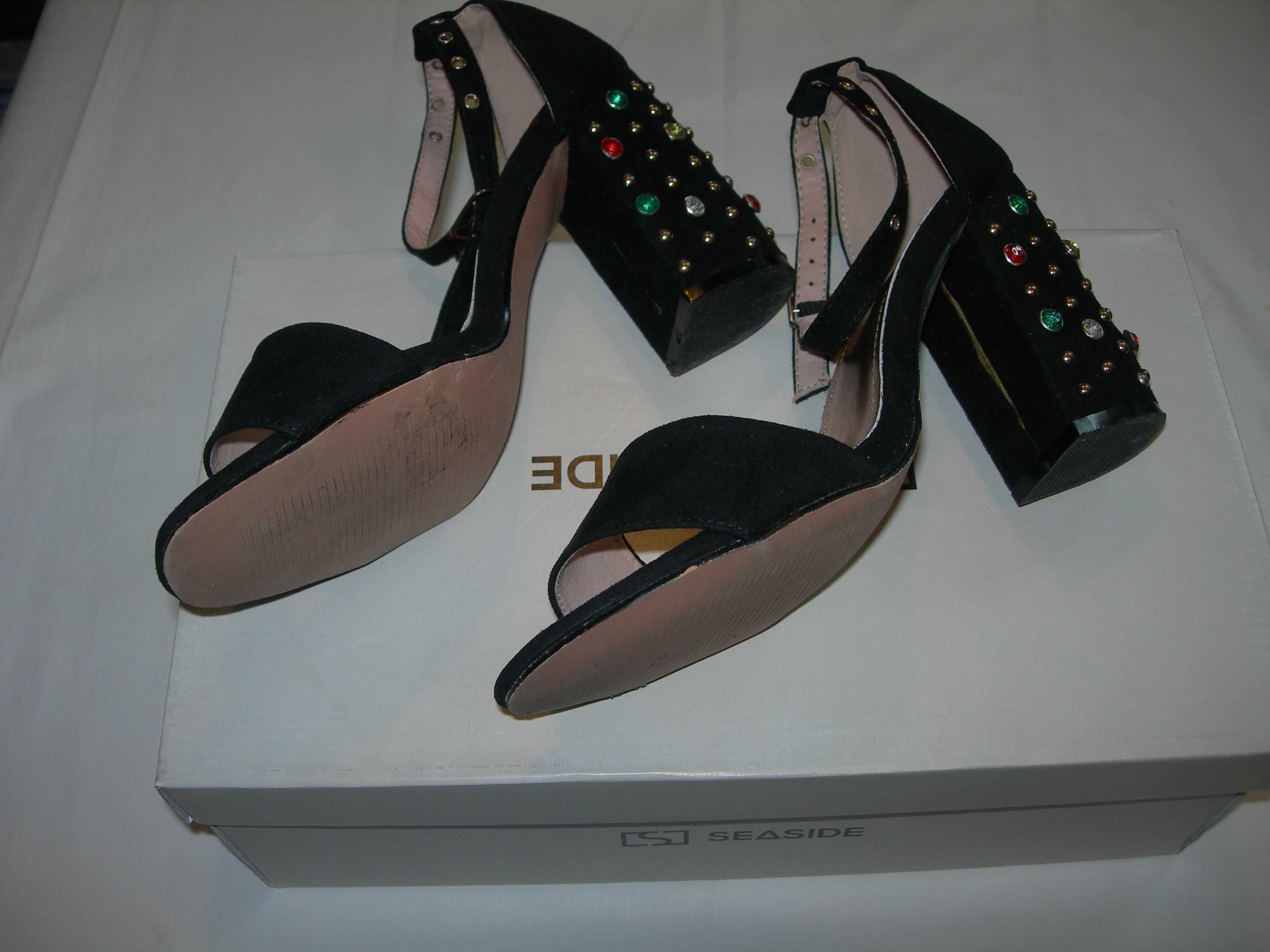Sapatos de senhora.
