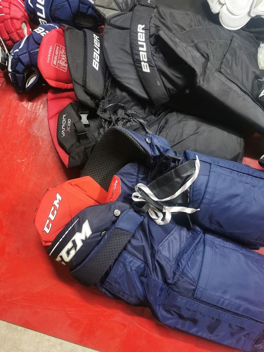 Хоккейная профисиональная  форма  юниор и взрослая