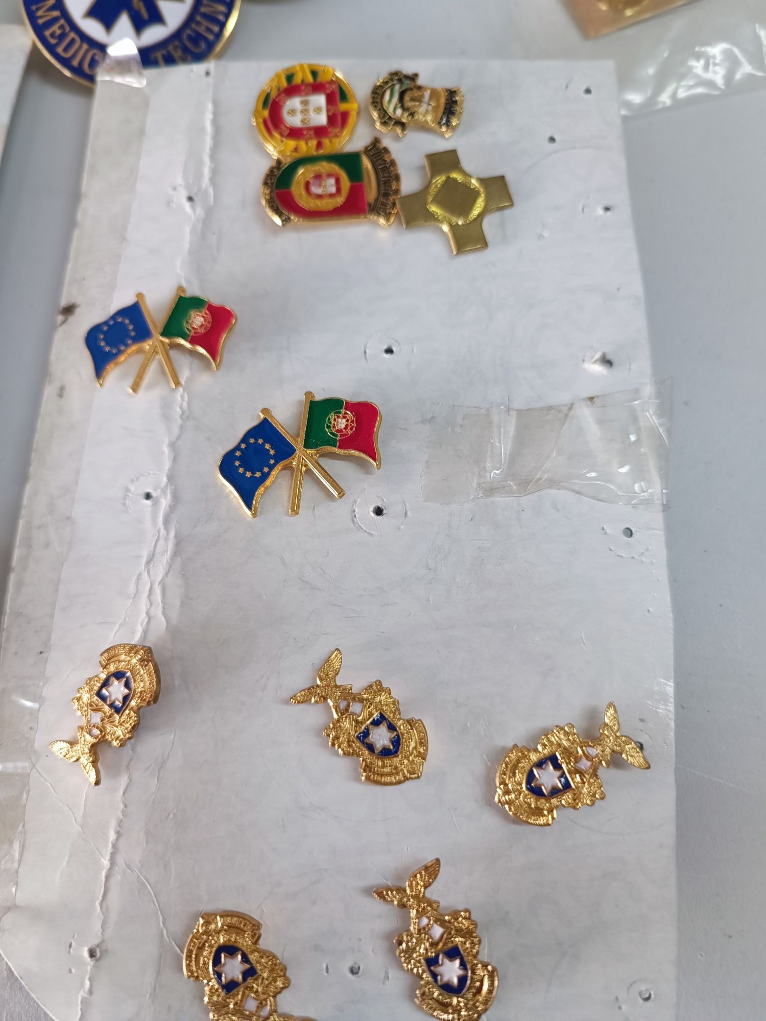 Pins inem policia e outros