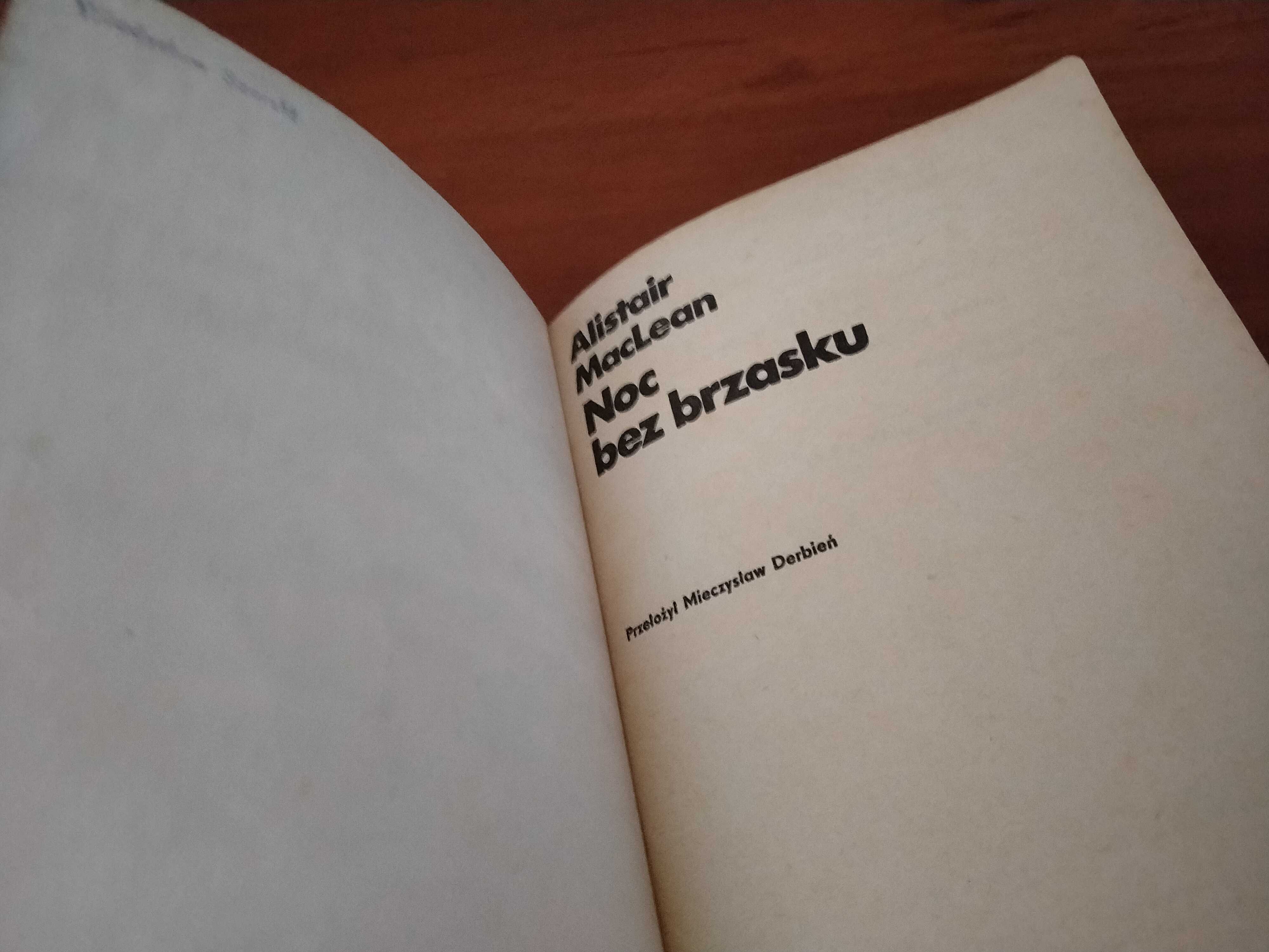 Noc bez brzasku, Alistair MacLean, powieść sensacyjna, thriller