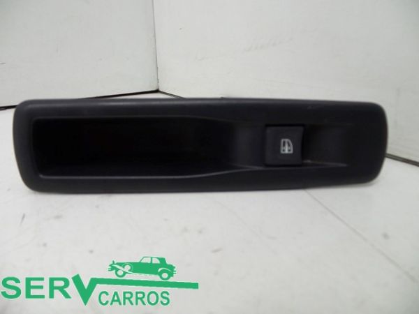 Comando / botão / interruptor vidros trás direito RENAULT Megane III C