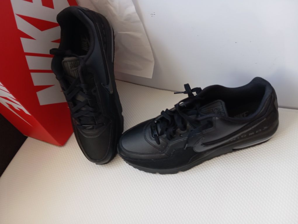 R. 45 Nowe Buty Nike Model Air Max LTD 3 Black czarny