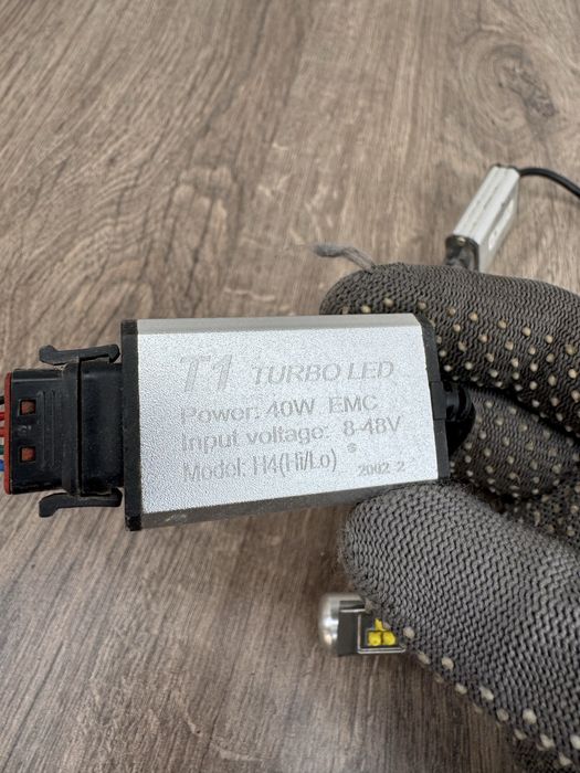 Продам лед лампи