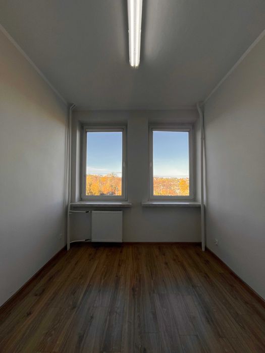 Biuro z mediami w czynszu