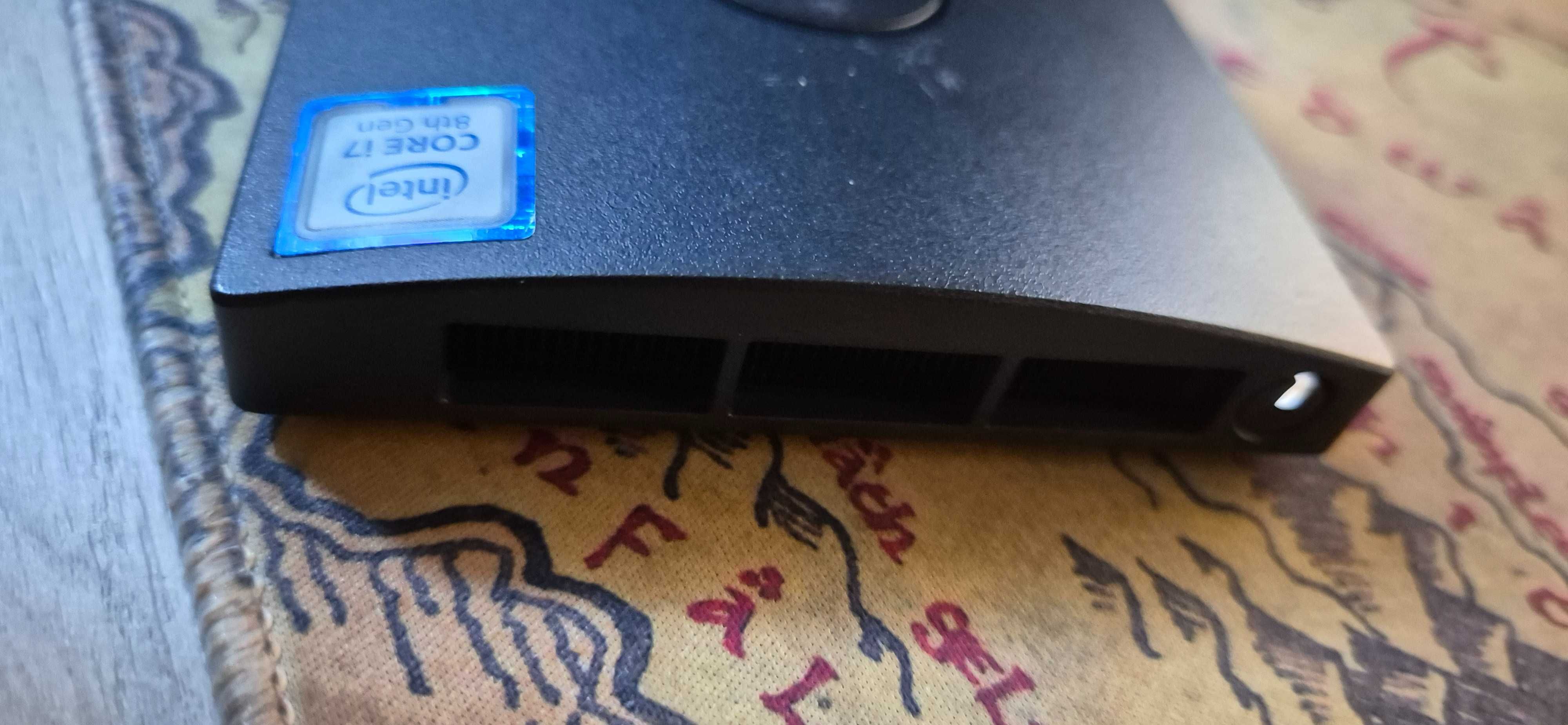 Dell Optiplex 7070 Ultra - i7/16GB RAM/512 SSD