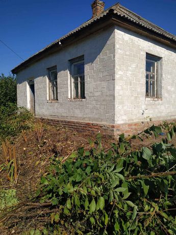 Продам будинок в селі Згарі, вул. Кропивнянська 45