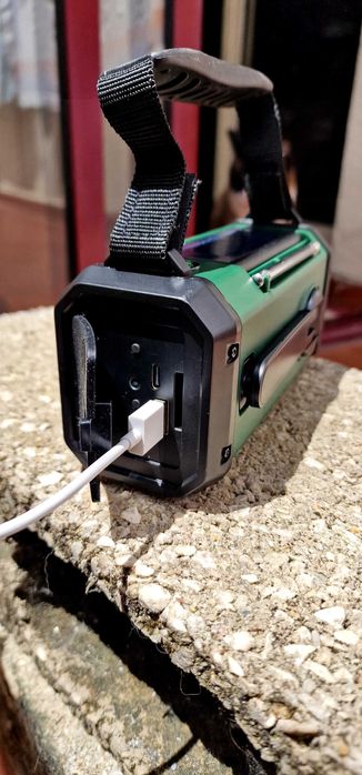 Emergency Radio Lantern, 12000mAh Power Bank, Crank, Immediate Delivery64584553841667124