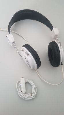 Auriculares Headphones Wesc Bongo