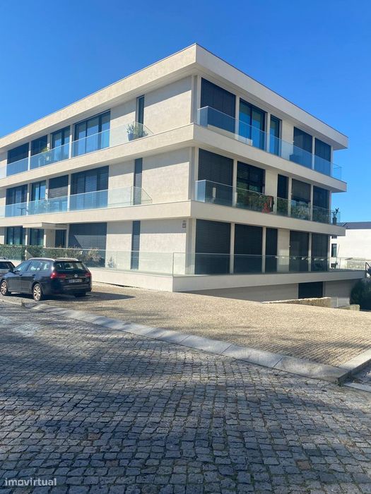 T3, Mobilado, como Novo