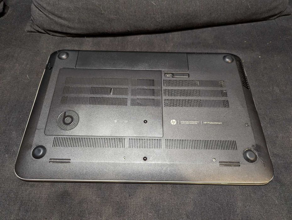 Laptop HP Envy 15 - mocny, sprawny z wadami